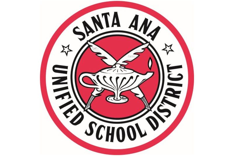 the Santa Ana Unified School District (SAUSD) Board of Education